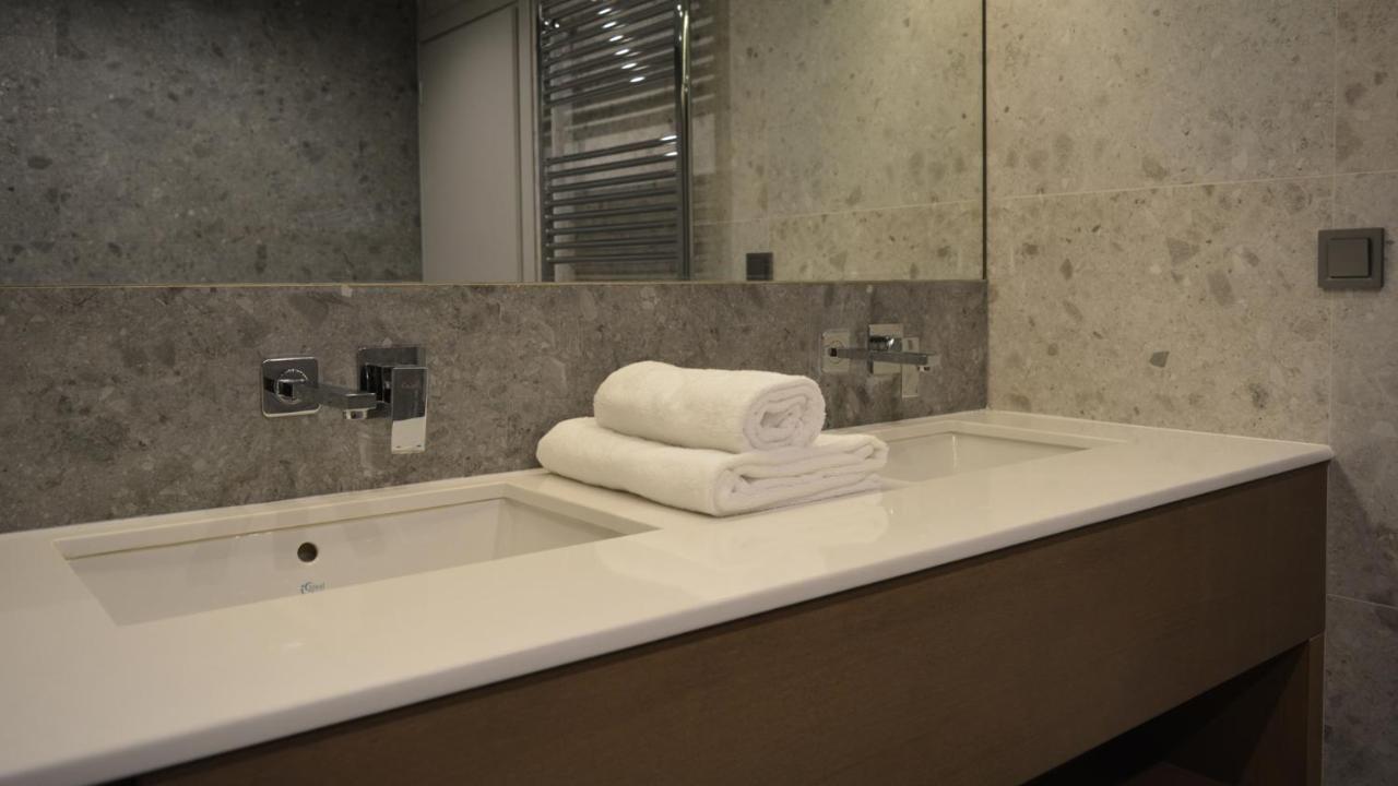Eleven Views Resort Ília Habitación foto